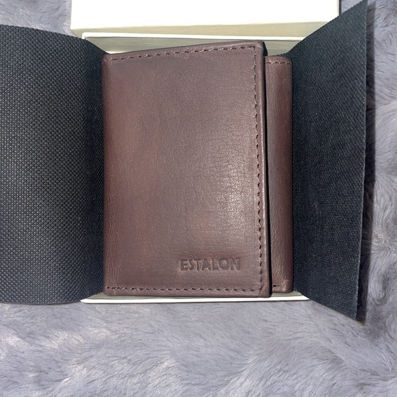 Leather mens wallet - Picture 5 of 6